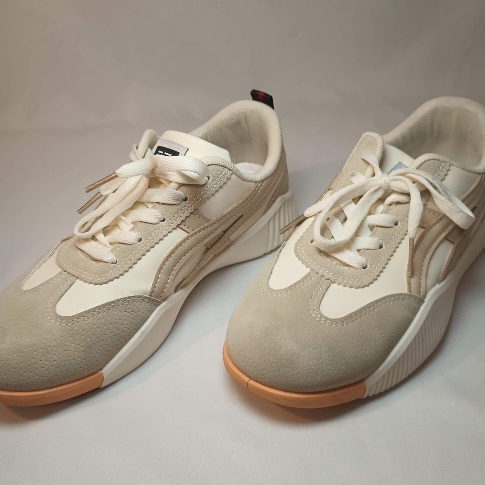 De Florance Womens Sneakers Cream Beige Low Top Italian Design Size 7 Clean Girl